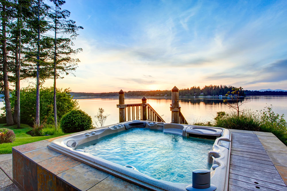 5 Types of Hot Tubs to Buy on a Budget